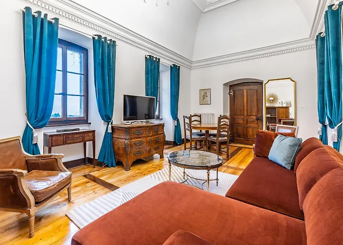 Chateau Du Chatelard *