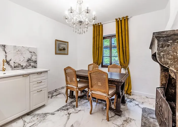 Chateau Du Chatelard